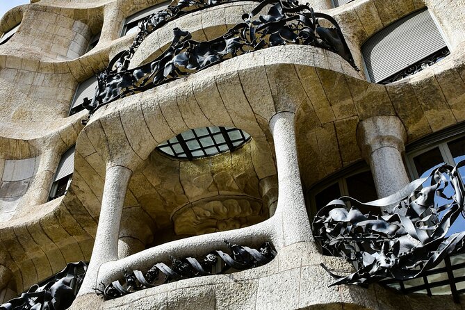 Life of Gaudi and Architectural | Walking Tour | 2h - Gaudí’s life told one building at a time