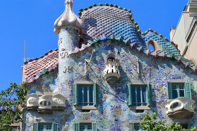 Life of Gaudi and Architectural | Walking Tour | 2h - Casa Batlló turns architecture into nature