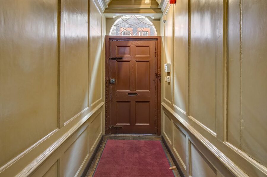 London: Architecture Tour of Benjamin Franklin House - Starting at 36 Craven Street