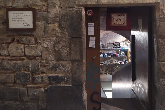 Luca’s Hidden Old Barcelona: the Gothic and El Born Tour - Barcelona Cathedral from the outside