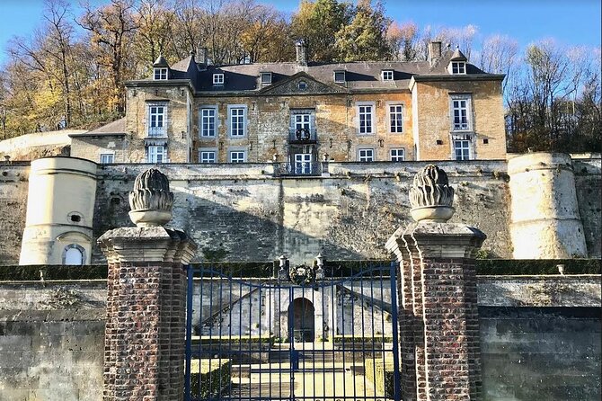 Maastricht Highlights, Architecture & Heritage Tour - What the guide adds to the walk
