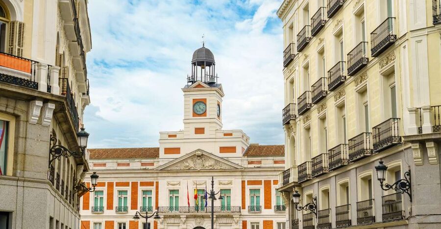 Madrid: Private Architecture Tour with a Local Expert - The Royal Palace and Madrid’s royal image