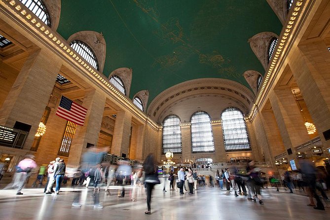 Manhattan Architecture Photography Tour - Grand Central Terminal: starting with scale and symmetry