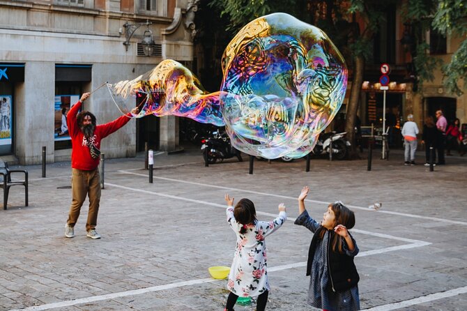 Max 6 People Full-Day Tour Barcelona, Sagrada Familia, Parc Guell - Key points at a glance