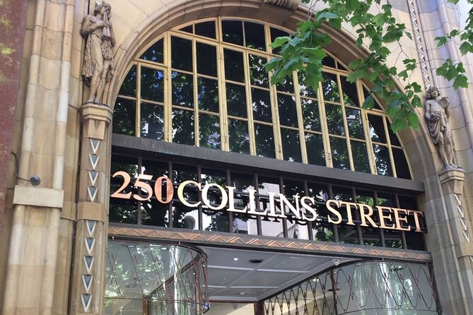 Melbourne Art Deco Architecture Tour - A small group changes the feel