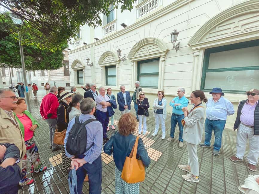 Melilla: Modernist and Art Deco gems - Avenida Juan Carlos I, Rey and the main named landmarks