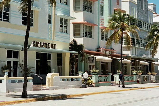 Miami Art Deco Private Walking Tour - Versace Mansion and the Final Walk Along Ocean Drive