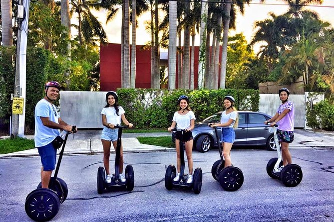 Miami Beach: Art Deco Segway Tour - South Pointe Pier and Park