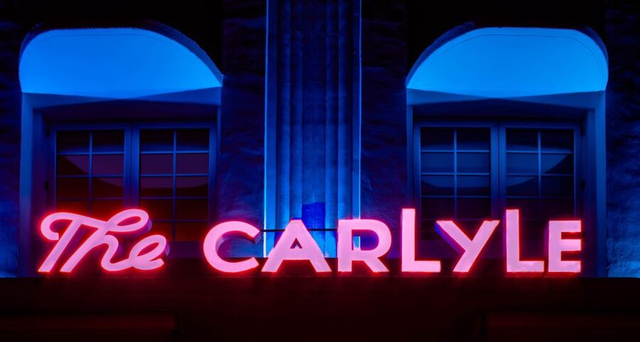 Miami Beach Bar Tour: Art Deco & Neon Lights with Historian - Key points to know