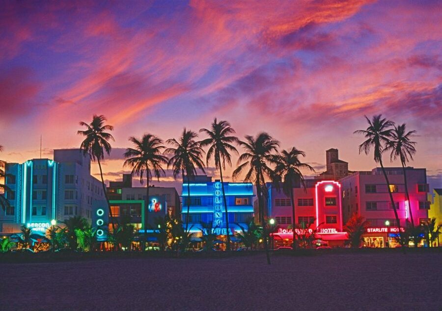Miami Beach Bar Tour: Art Deco & Neon Lights with Historian - The history behind the neon
