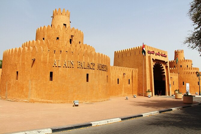 Modernism to Traditions from UAE to OMAN with Fully Live Guided Tour- 11D / 10N - Muscat balances grand buildings with working markets