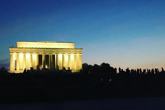 Monuments and Memorials Architectural Walking Tour - The White House and the city’s grand plan