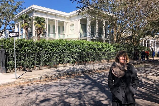 New Orleans Garden District Architecture Tour - The Rink explains old-fashioned recreation