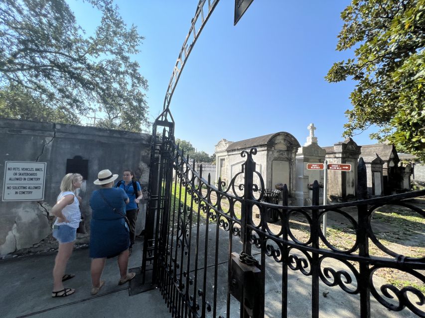 New Orleans : Garden District Architecture Walking tour - From plantation wealth to the Civil War