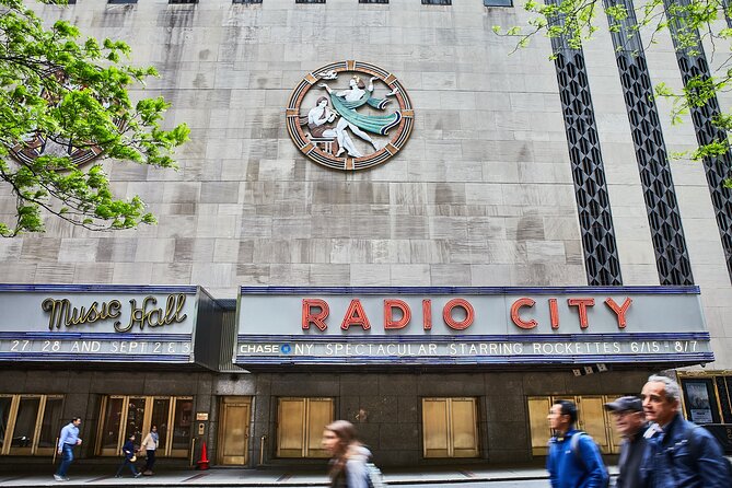 New York City The Official Rockefeller Center Tour - The family option for children ages 6 to 12