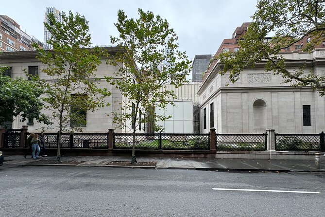 New York Midtown South Art and Architecture Tour - Timing, weather, and cancellation details