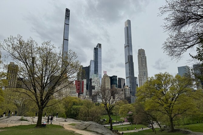 New York Upper East Side Art and Architecture Tour - Starting at The Plaza at 3:00 pm