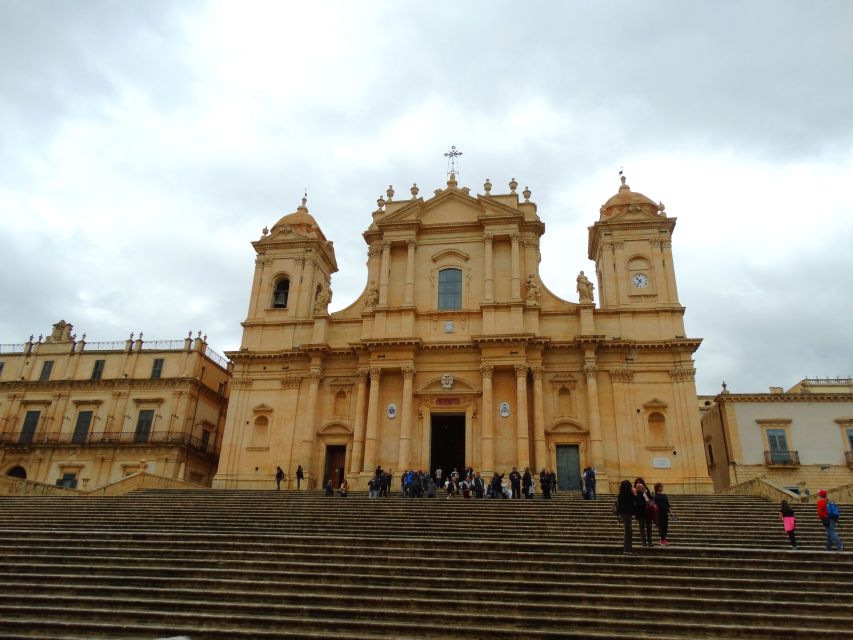 Noto: Sicilian Baroque Architecture Guided Walking Tour - Why Noto works so well on foot