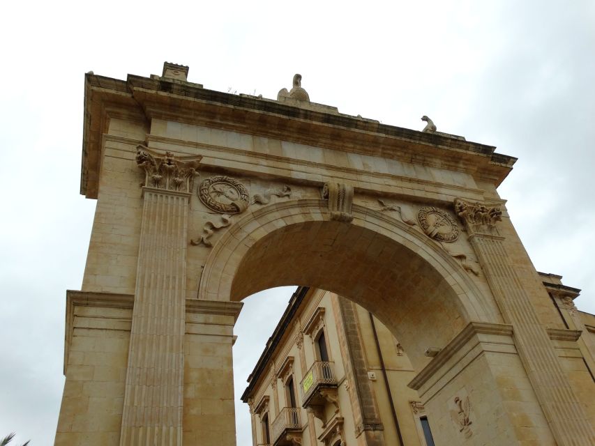 Noto: Sicilian Baroque Architecture Guided Walking Tour - Who should book this walking tour?