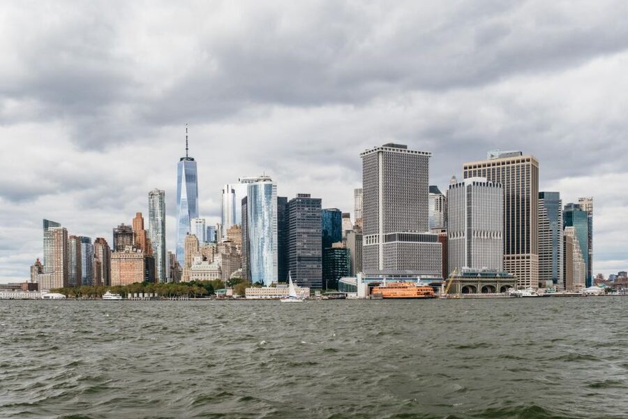 NYC: Around Manhattan Official NYC Architecture Cruise - The Hudson River and Manhattan’s western face