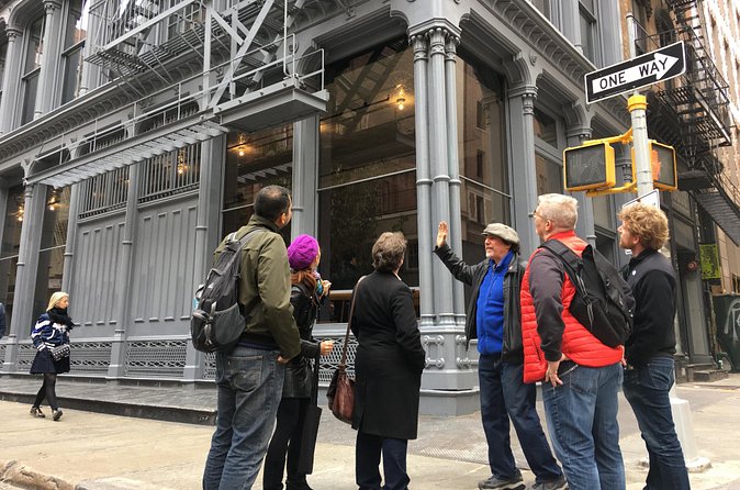 NYC Awesome Architecture Private Tour by Foot and Subway - Ending at the Flatiron Building