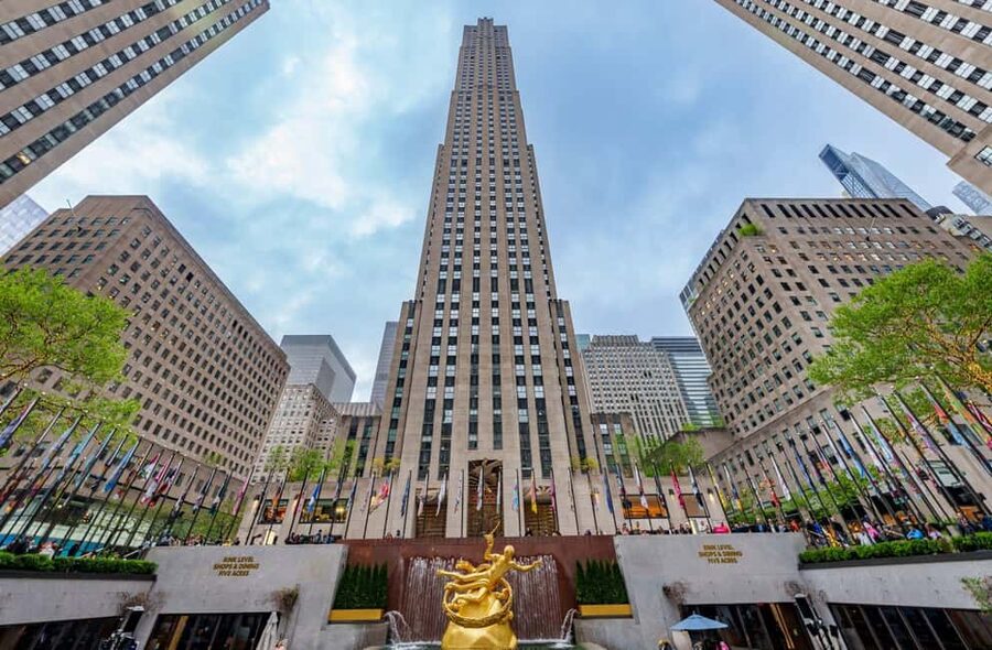 NYC: Top of the Rock & Optional Empire State Building Tour - Why the Top of the Rock is the star of the day