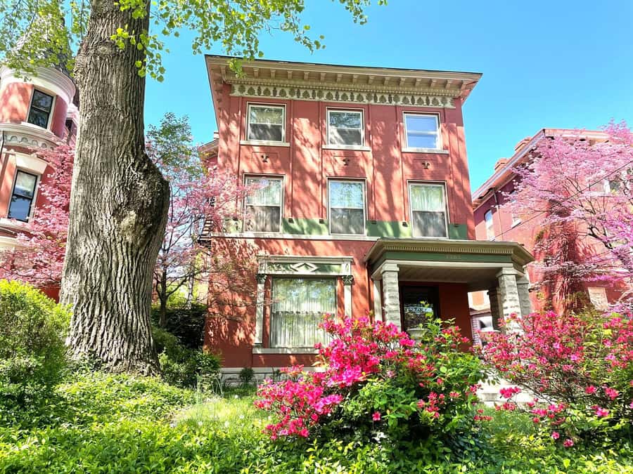 Old Louisville: History and Architecture Walking Tour - Should you book the Old Louisville walking tour?