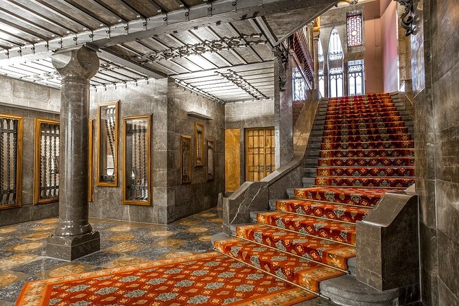 Palau Guell by Gaudi with Audio Guide in Barcelona - The central hall and the palace interior