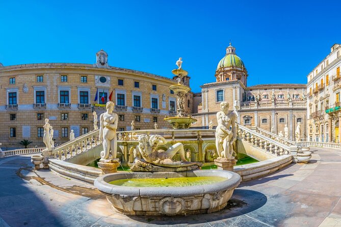 Palermo Walking Tour - Baroque and Aristocracy - Piazza Pretoria and Palermo’s famous fountain