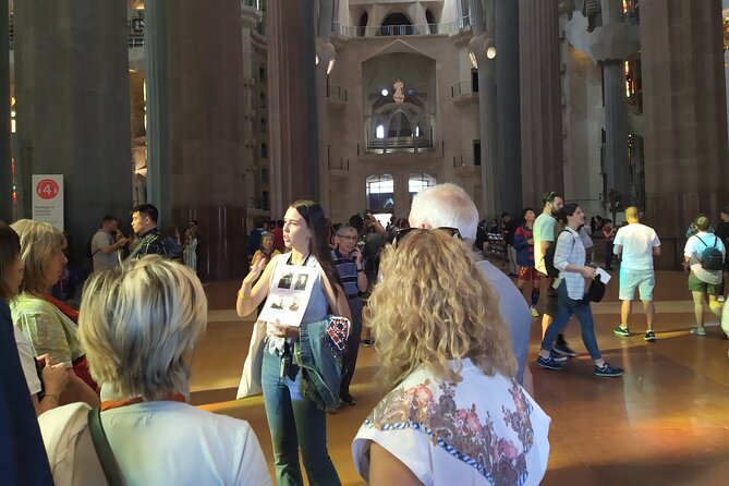 Park Guell and Sagrada Familia Tour in Barcelona - Who should book this tour