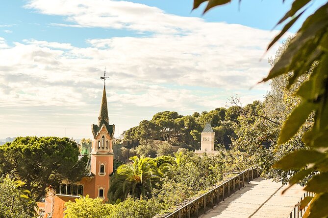 Park Guell and Sagrada Familia Tour with Skip the Line Tickets - What skip-the-line really means here