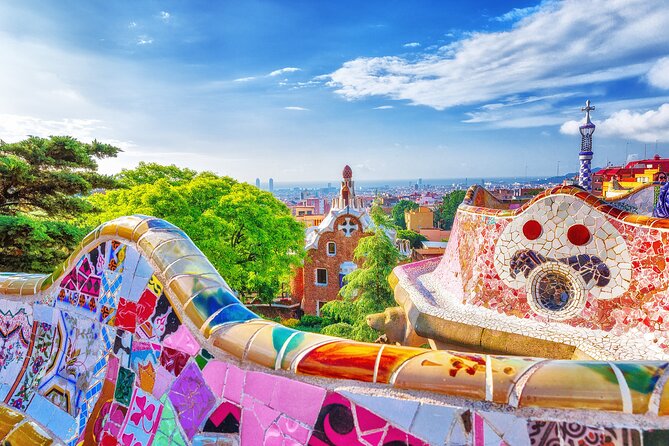 Park Guell Guided Group Tour with Optional Sagrada Familia - Adding the Sagrada Família