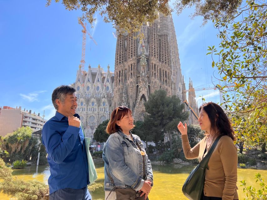 Park Güell & Sagrada Familia Tour - Is $101 a fair price?