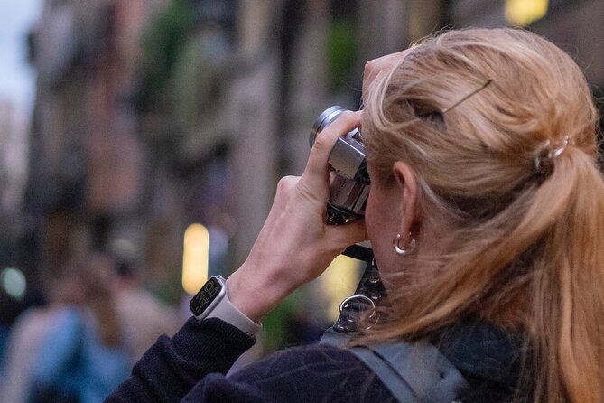 Photo Walking Tour Barcelona Cathedral Gothic Quarter El Born - Key points at a glance