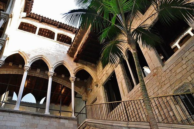 Picasso Museum & Private Walking Tour of Born or Gothic Quarter - What $293.80 per person really buys