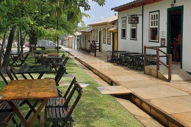 Pirenópolis, the charming baroque city inaugurated in 1723 in the gold cycle - Salto Corumbá and the first taste of the Serra dos Pirineus