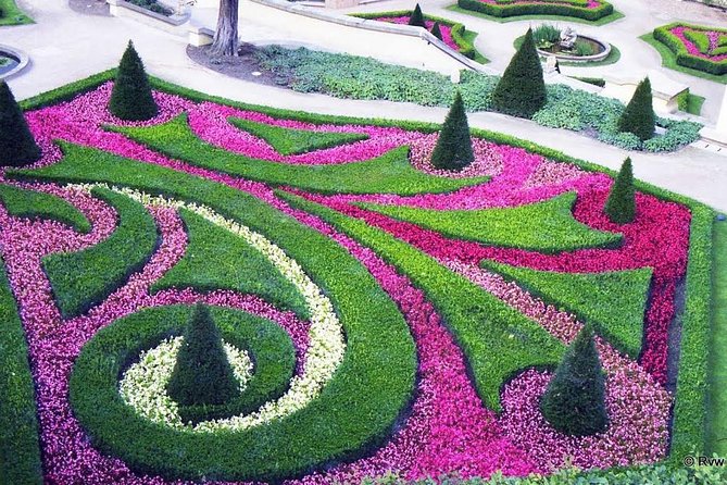 Prague Renaissance & Baroque Gardens Walking Tour - The Royal Garden and Queen Anne’s Summer Palace
