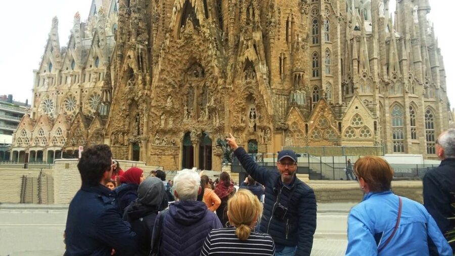 Private Barcelona Modernism and Gaudí Walking Tour - La Pedrera, Gaudí’s final civil project