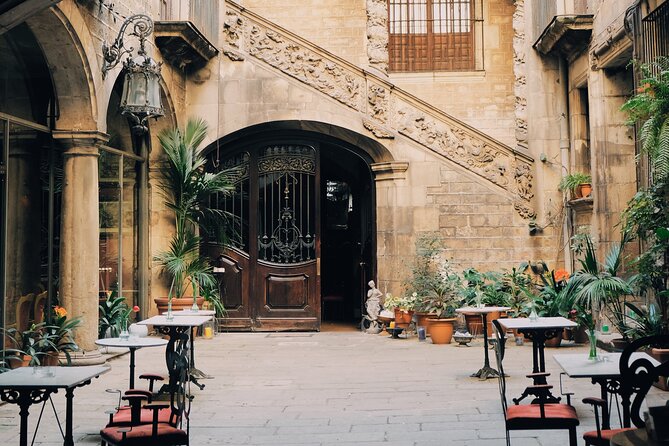 Private Best of Barcelona with Sagrada Familia & Park Güell visit - Sagrada Família is the day’s main interior visit