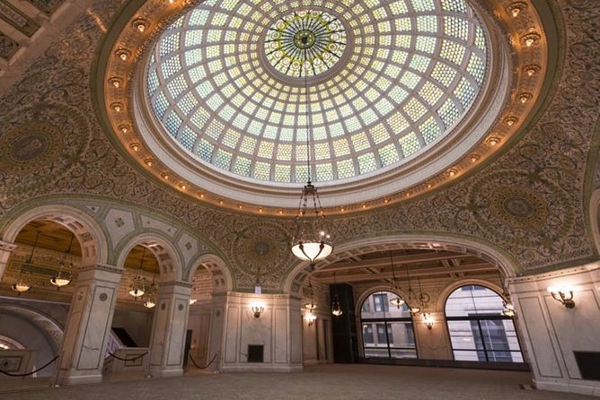 Private Chicago Architecture Tour - The Chicago Riverwalk and possible interiors
