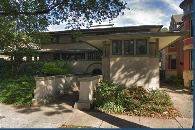 Private Frank Lloyd Wright Architectural Tour by Luxury Vehicle - A private luxury vehicle, with real practical advantages