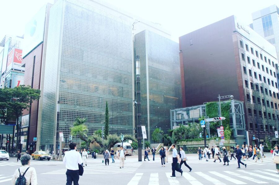Private Ginza Architecture Tour - Kabuki-za and the art of carrying tradition forward