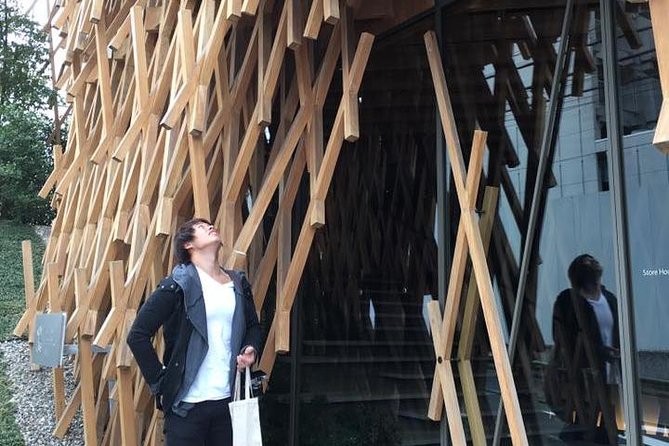 Private Harajuku Omotesando Architecture Walking Tour - From luxury storefronts to quiet side streets