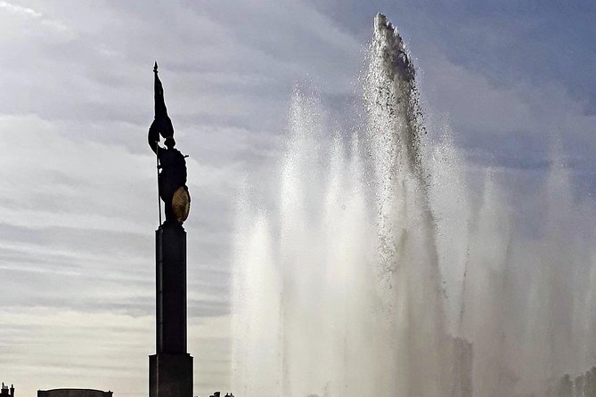 Private Klimt & Vienna Art Walk — From Baroque to Secession - Naschmarkt is the practical final stop
