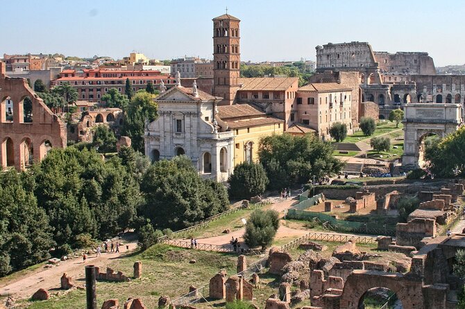 Private Personalized Architecture Tour of Rome with an Architect - Vittorio Emanuele II Monument and the city’s grand scale