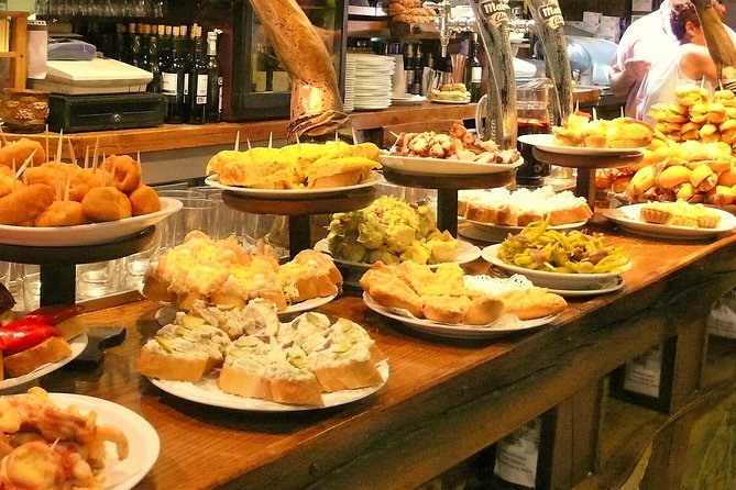 Private Tapas Walking Tour in Barcelona Modernist Area with Dinner included - Key details to know before booking