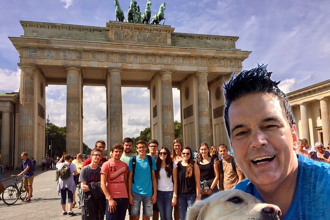 Private Taxi Tour City East & West History and Architecture 3-4h - Why a private taxi is a smart way to see Berlin