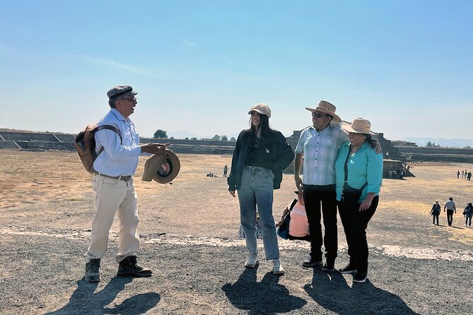 Private Tour to Teotihuacan with Architect from CDMX - Spending two hours at the Pyramid of the Sun
