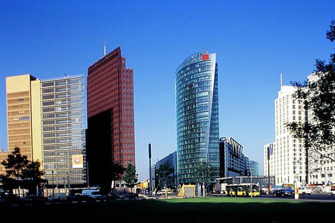 Private walking Tour: Berlin Architecture Tour - Berlin’s political story told through buildings