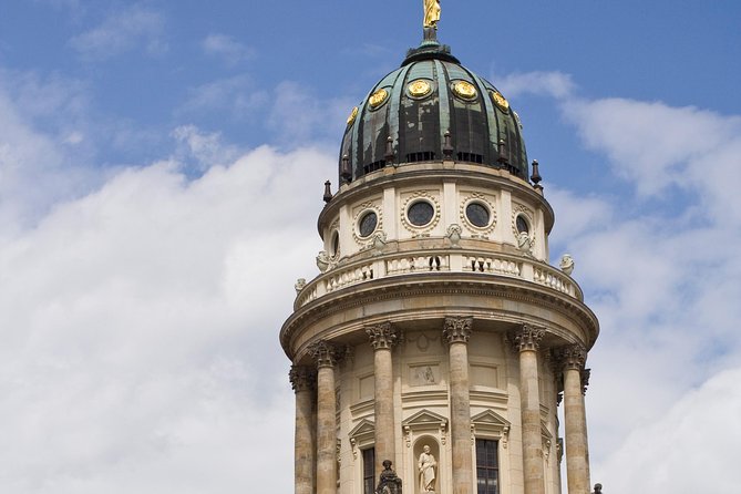 Private walking Tour: Berlin Architecture Tour - Reichstag and Pariser Platz: old symbols, new meaning